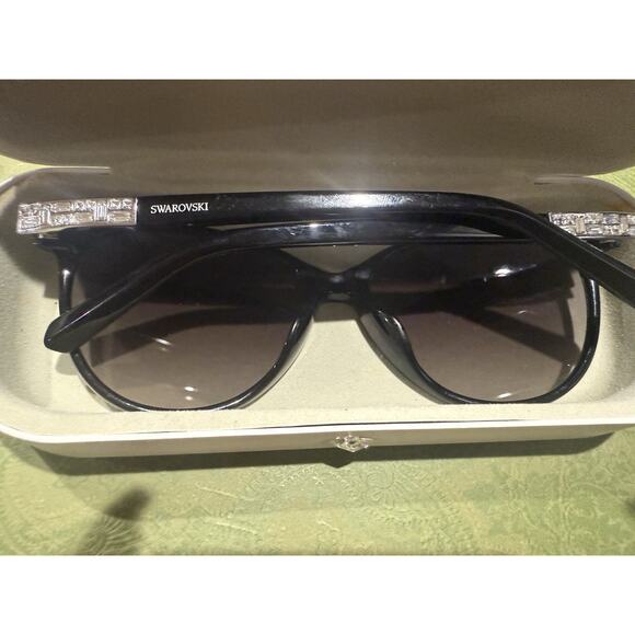 Authentic Swarovski Cat Eye Sunglasses Women SW123-H 01B 58 Black frame